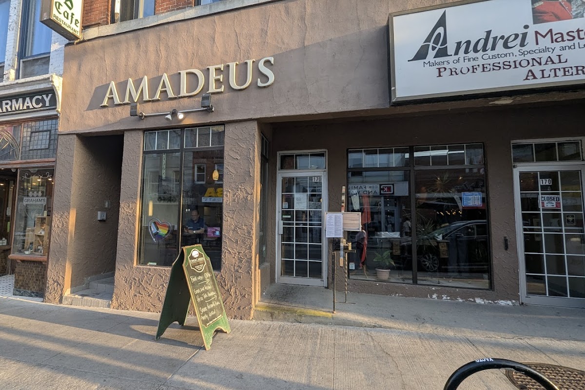 Amadeus Cafe